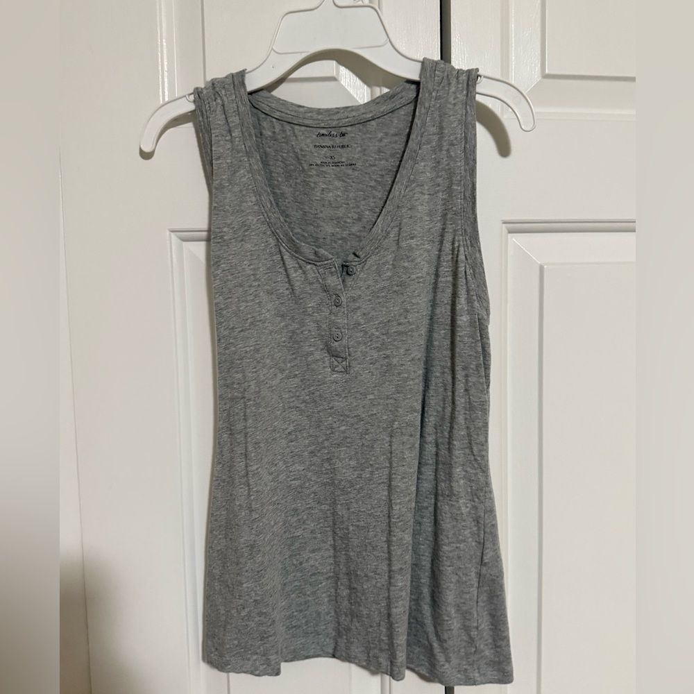 Gray Sleeveless Top